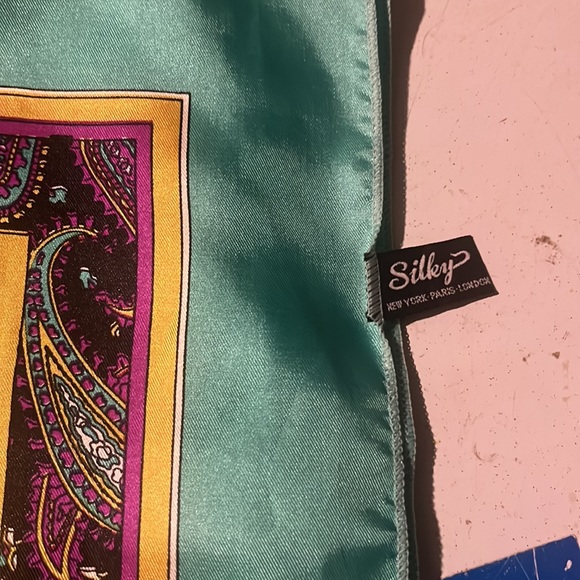 Macy’s Wardrobe Sell Off - Picture 2 of 2